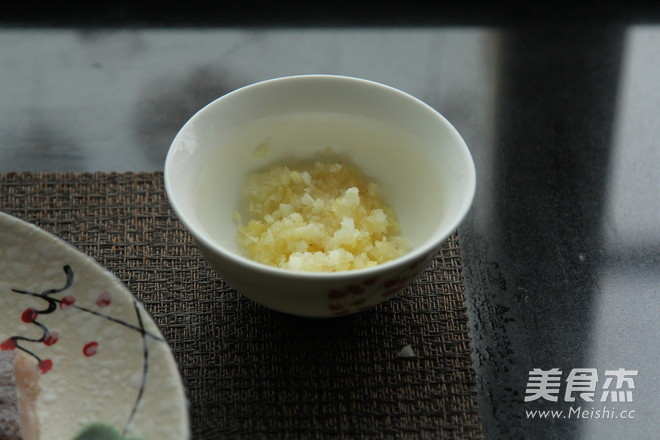 蒜香龙利鱼的做法