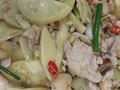 毛笋焖鸡胸肉的做法
