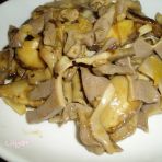 香菇炒鸡杂