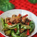 虎皮尖椒炒排骨