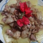 土豆炒五花肉
