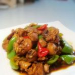酸辣鸡丁的做法