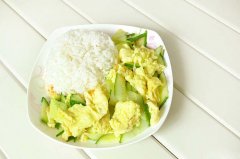 黄瓜炒鸡蛋的做法大全