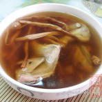 黄花菜鹌鹑汤的做法