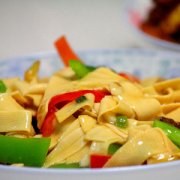 【尖椒干豆腐的做法】尖椒干豆腐怎么做好吃