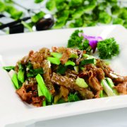 【肉炒扁豆的做法】肉炒扁豆的营养价值_扁豆的功效与作用