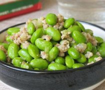 【毛豆炒肉】毛豆炒肉的做法_毛豆炒肉丝的做法