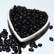 【黑豆和黑芸豆的区别】黑豆和黑芸豆有什么不同