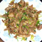 葱爆羊肉的做法