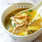 虫草花豆腐汤的做法